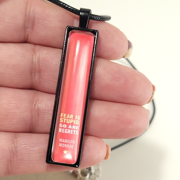 Marilyn Monroe Quote Vertical Pendant Necklace - Picture 5 of 9